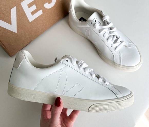 VEJA Anthropologie +  Esplar Sneakers in Extra White