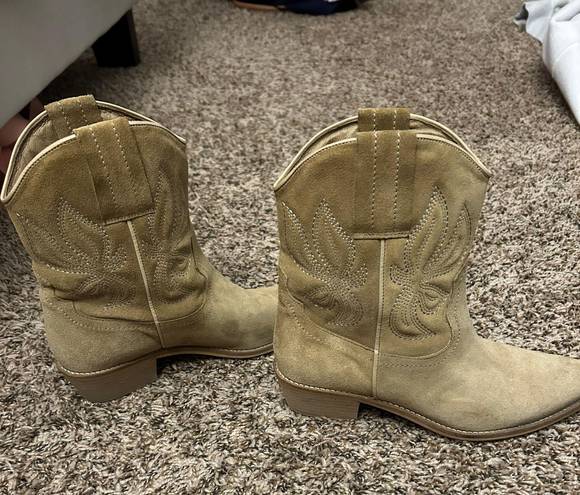 TJ Maxx Brown Cowgirl Booties 