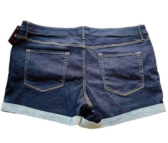 Ava & Viv  Power Stretch Jean Shorts 4” Inseam Size 20W NWT NEW!