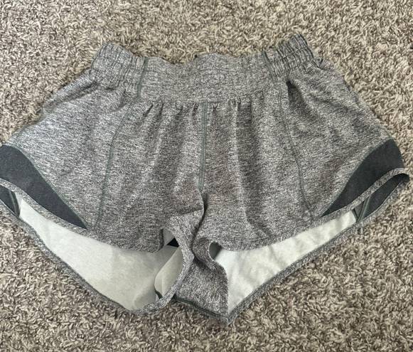 Lululemon Hotty Hot Short 2.5”