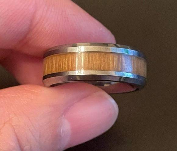 Edge Wood inlay tungsten carbide  ring size 9