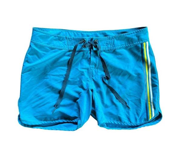 The North Face  Blue Shorts Size Large