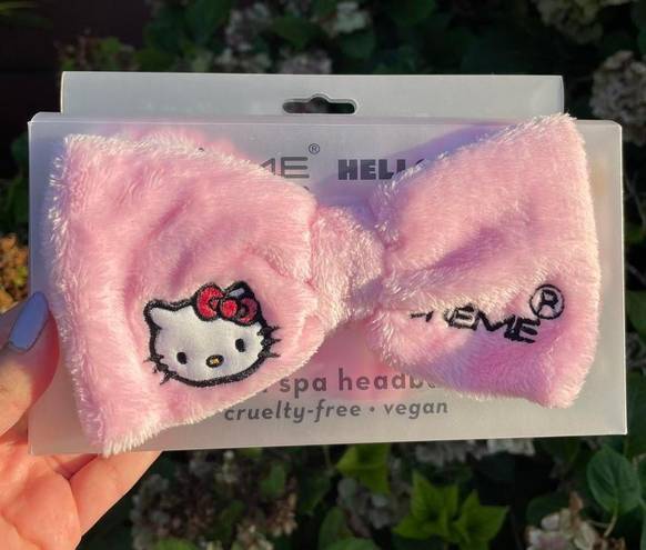 Sanrio  x The Crme Shop Hello Kitty Spa Headband