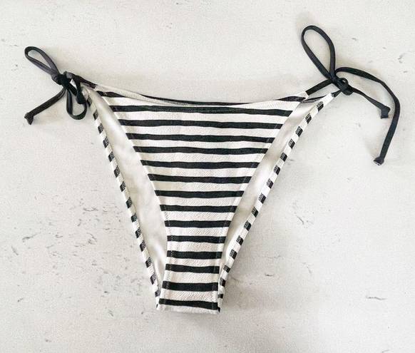 H&M Swim Black and White Striped Tie Triangle Bikini Bottom Size 8 US NWT