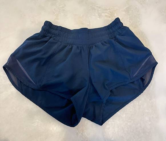 Lululemon Hotty Hot Short 2.5”