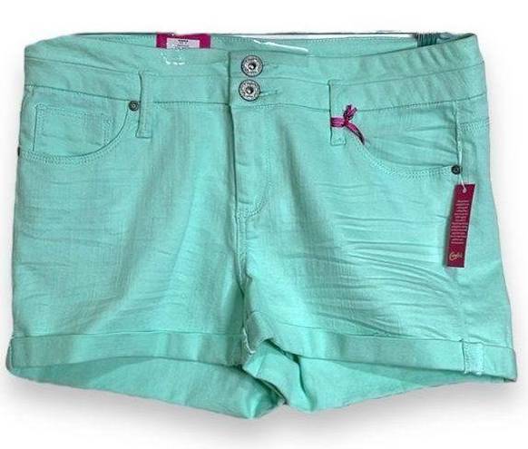 Candie's Candie’s Sea Foam Green Shorts Junior’s Size 11 Stretchy and Comfy!