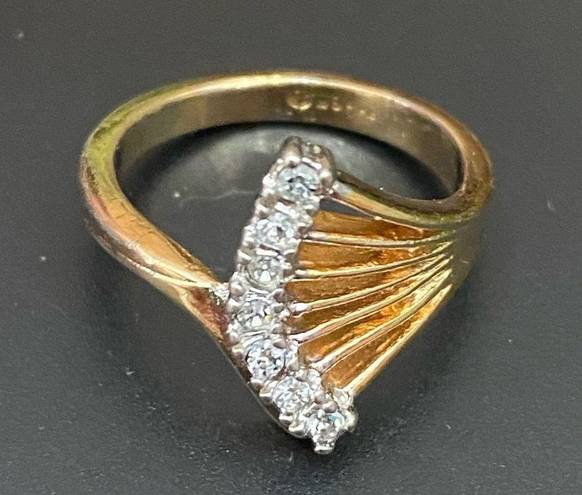 Vintage 18K HGE Gold plated Clear Stone Fan Ring Size 7