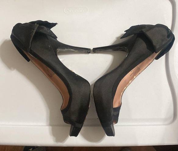 Betsey Johnson  Casey bow back satin mesh inset peep toe high heel shoes black 8