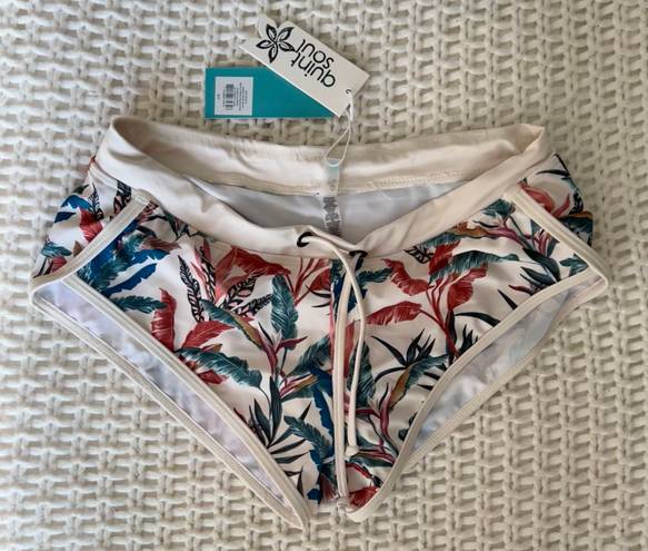 Quint Soul NWT  Women's Tulum Swim Short - S