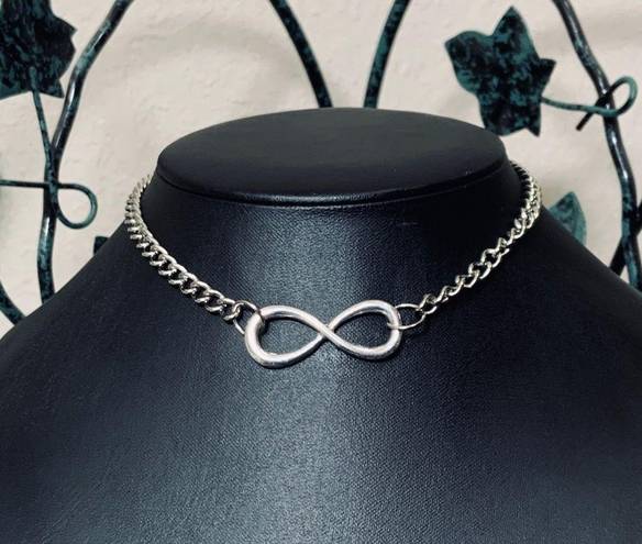 infinity  Choker Statement Necklace New