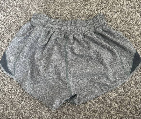 Lululemon Hotty Hot Short 2.5”