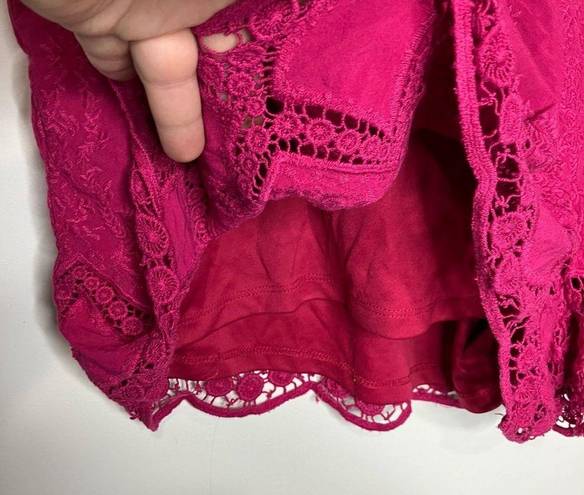 Torrid  fushia pink pleated eyelet shorts size 2