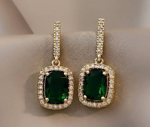 Women's CZ Diamond Green Gemstone Square Emerald Dangle Drop Earrings Gold