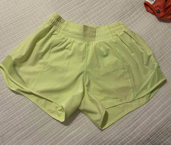 Lululemon Hotty Hot Short 4”