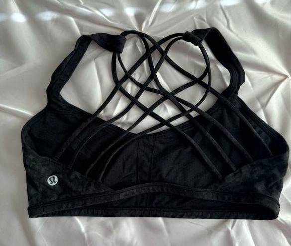 Lululemon  sports bra