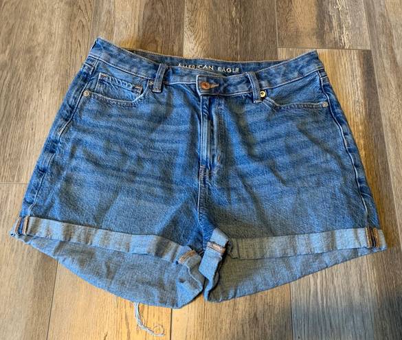 American Eagle Highest Rise Cross Over Mom Jean Shorts