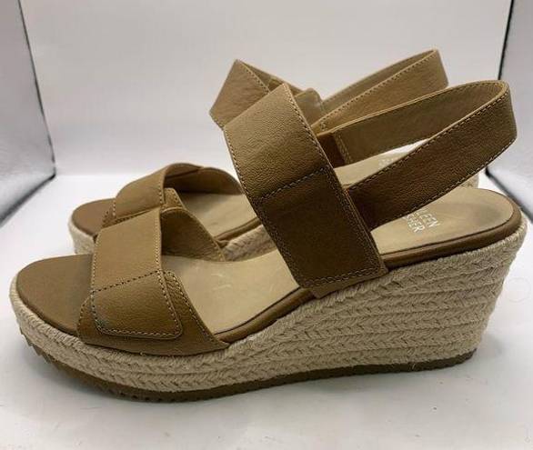 Eileen Fisher  Velcro Strap Platform Wedges Size 7.5 
PREOWNED/USED