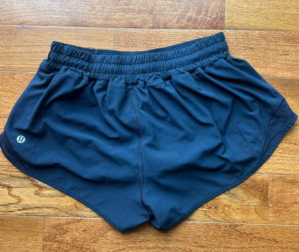 Lululemon Hotty Hot Short 2.5”