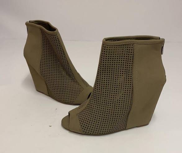 Juicy Couture  Peep Toe Wedge Bootie Size 6 A23