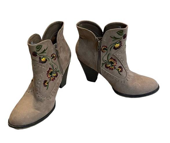 MIA  Melrose Embroidered  Ankle Cowboy Boots