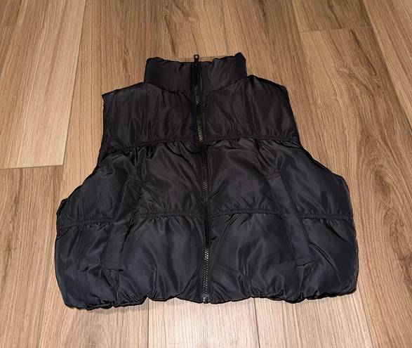 H&M H And M Cropped Puffer Vest