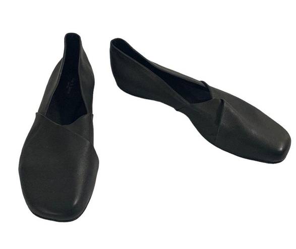 Rag and Bone  Ellory black sheepskin crossover square toe memory foam flats size 38