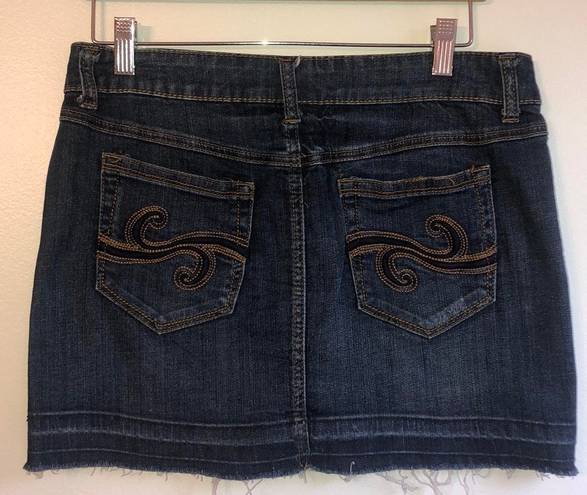 Candie's LIKE NEW MINI JEAN SKIRT