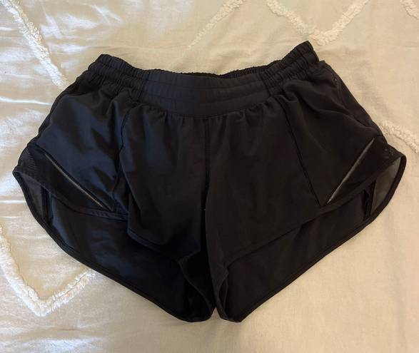 Lululemon Hotty Hot Short 2.5”