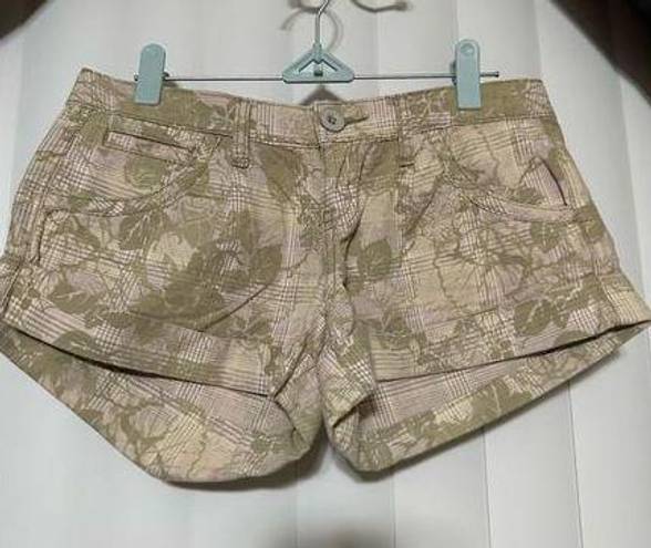 No Bo  No Boundaries olive with some blush pink floral detailing cuffed shorts