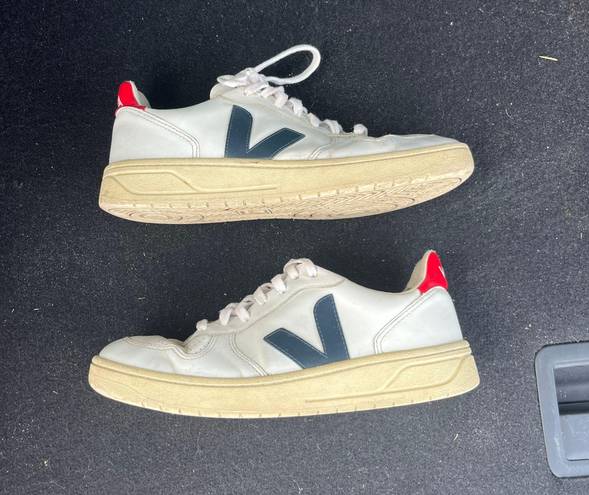 VEJA Sneakers