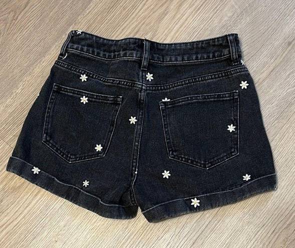 PacSun Daisy Mom Shorts