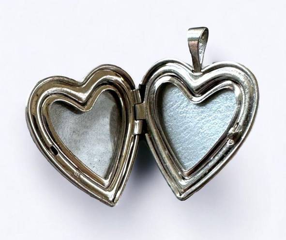 Sterling Silver  PPC Mom Heart Locket Charm Pendant