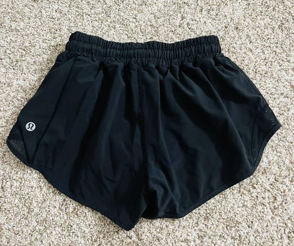 Lululemon Hotty Hot Short 2.5”