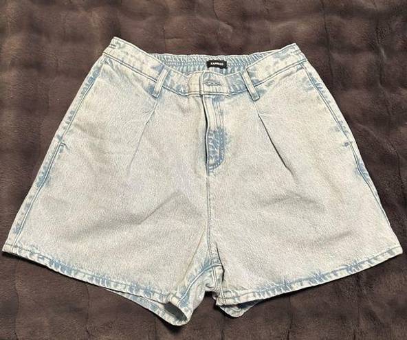 EXPRESS  High-rise light denim shorts