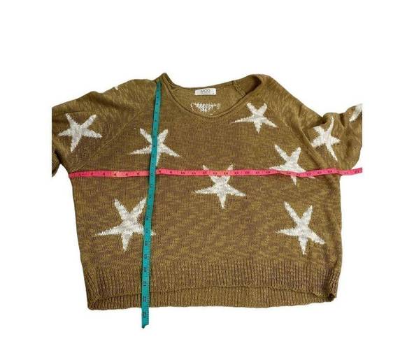 Mod On Trend Star  size small sweater star pattern