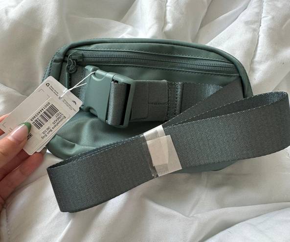 Lululemon Tidewater Teal Belt Bag