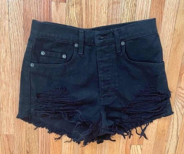 LF NWT  Carmar Black Denim Distressed Shorts‎ Sold Out Online Size 25