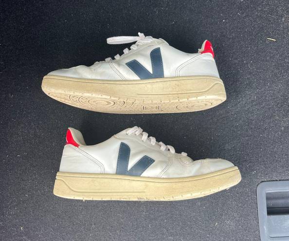 VEJA Sneakers