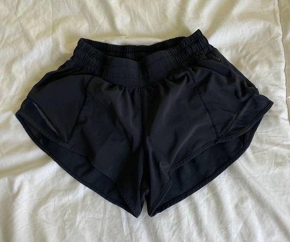 Lululemon Hotty Hot Short 2.5”