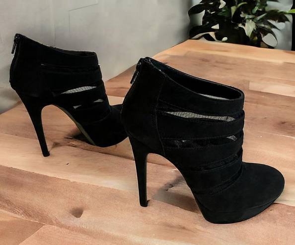 Jessica Simpson  Black Suede and Mesh Zip Back Platform Heel Booties Women’s 7