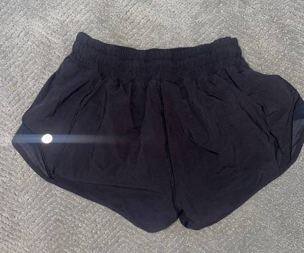 Lululemon Hotty Hot Short 2.5”