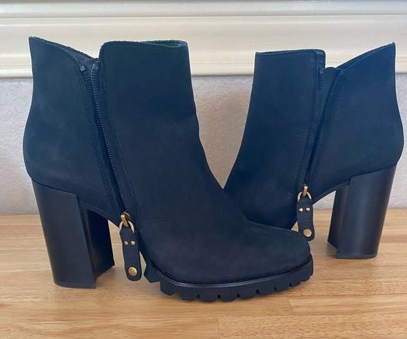 Gibson Latimer  suede heeled platform lug sole ankle boot booties gold zipper 9.5