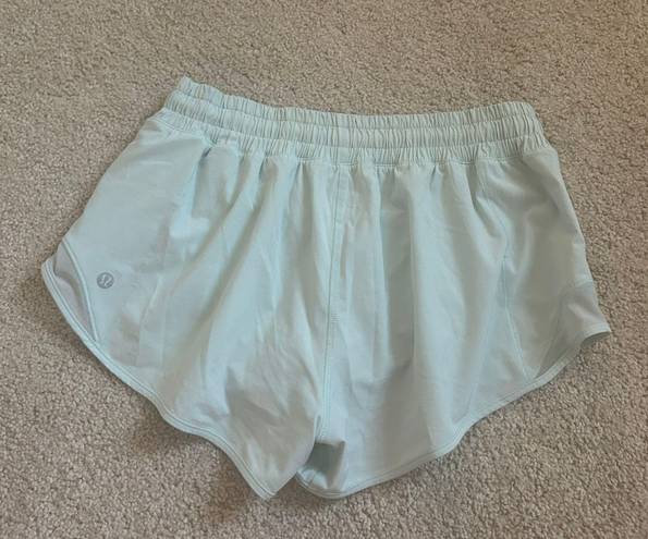 Lululemon Hotty Hot Short 2.5”