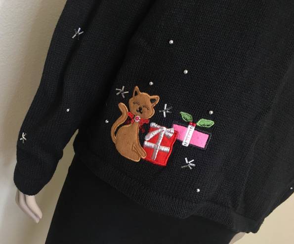 Basic Editions  Vintage Santa Christmas Knit Cardigan Sweater