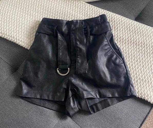 H&M High Waisted Shorts XS