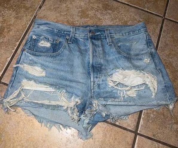 Levi’s  501 Jean Shorts Size 30