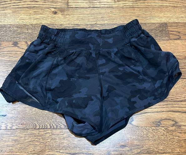 Lululemon Hotty Hot Short 2.5” Black Camo