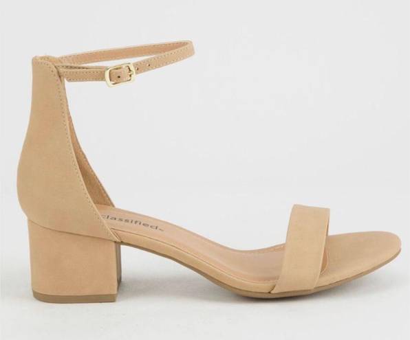 Nude Chunky Heel Ankle Sandal Tan Size 7.5