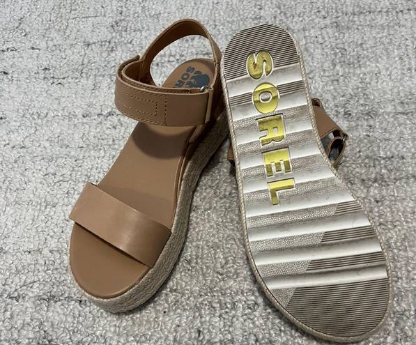 Sorel Women's Cameron Flatform Wedge Sandals