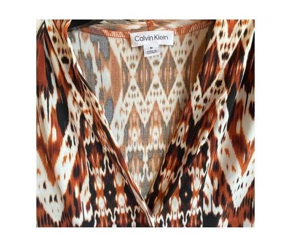 Calvin Klein  Sleeveless V-Neck Blouse Aztec Print Size Medium